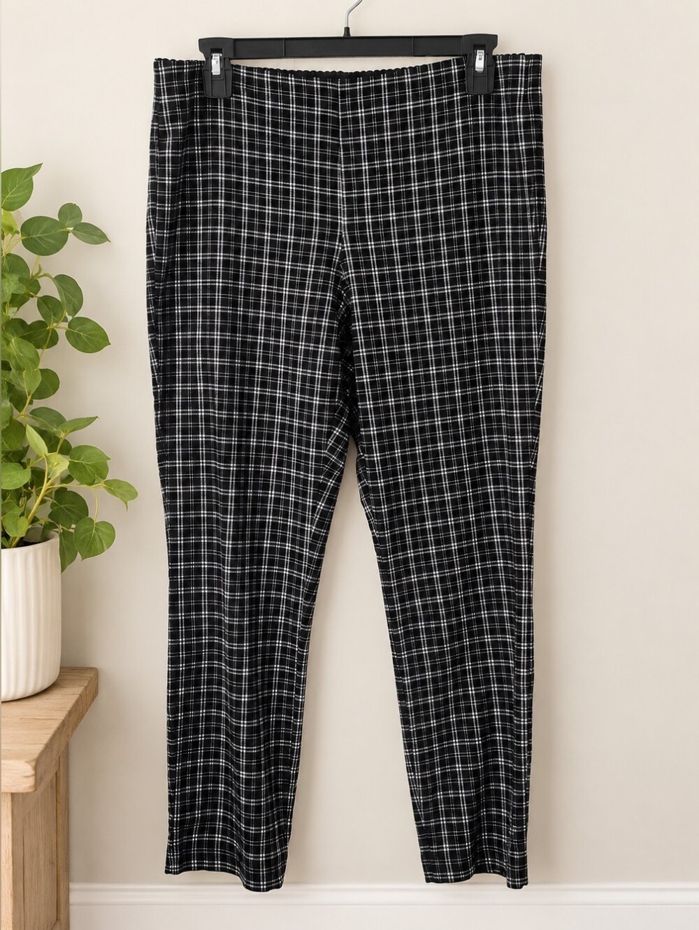 Elle Women's Plaid Ankle Skinny Elastic Waist Pants Size Large